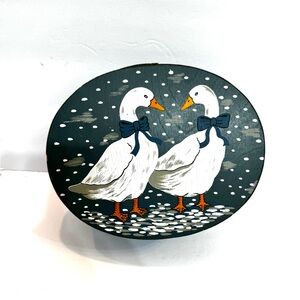 Vintage Blue and White Wooden Geese Goose Hearts Decorative Storage Box